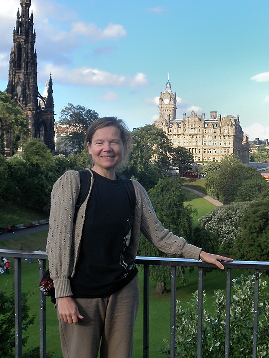 Edinburgh-CAV--2010-07-16_11-b.jpg -                                