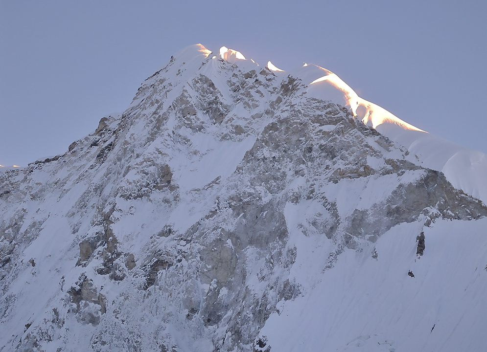 DSCN2043.jpg - high-camp - westcol (6140m) - eastcol (6200m) - fin glacier (j15) : Baruntse