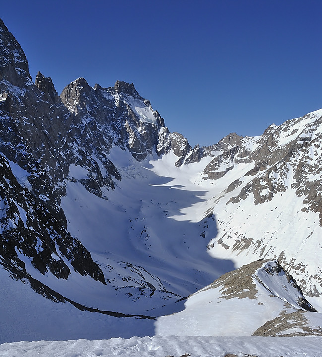 BosseMomie-20110409-18-DSCN2893.jpg - le fond du glacier noir (col de la Temple)