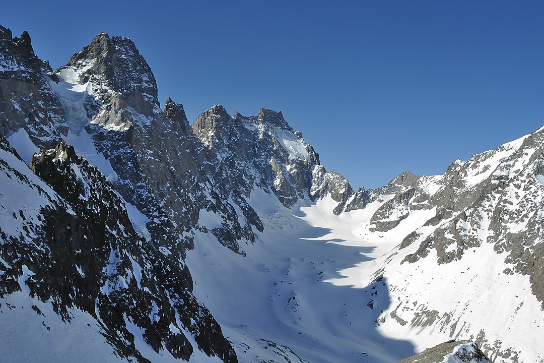 BosseMomie-20110409-19-DSCN2894.jpg - le fond du glacier noir (col de la Temple)