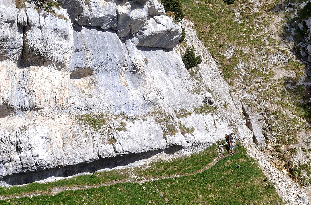 ArchesChartruese-20110529-09-DSCN3112.jpg - Autour de la Tour Percee