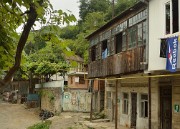 Georgie-J13--2011-08-16-06-Kutaisi-Borjomi