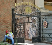 Gerorgie-A-20110803-076-Tbilissi
