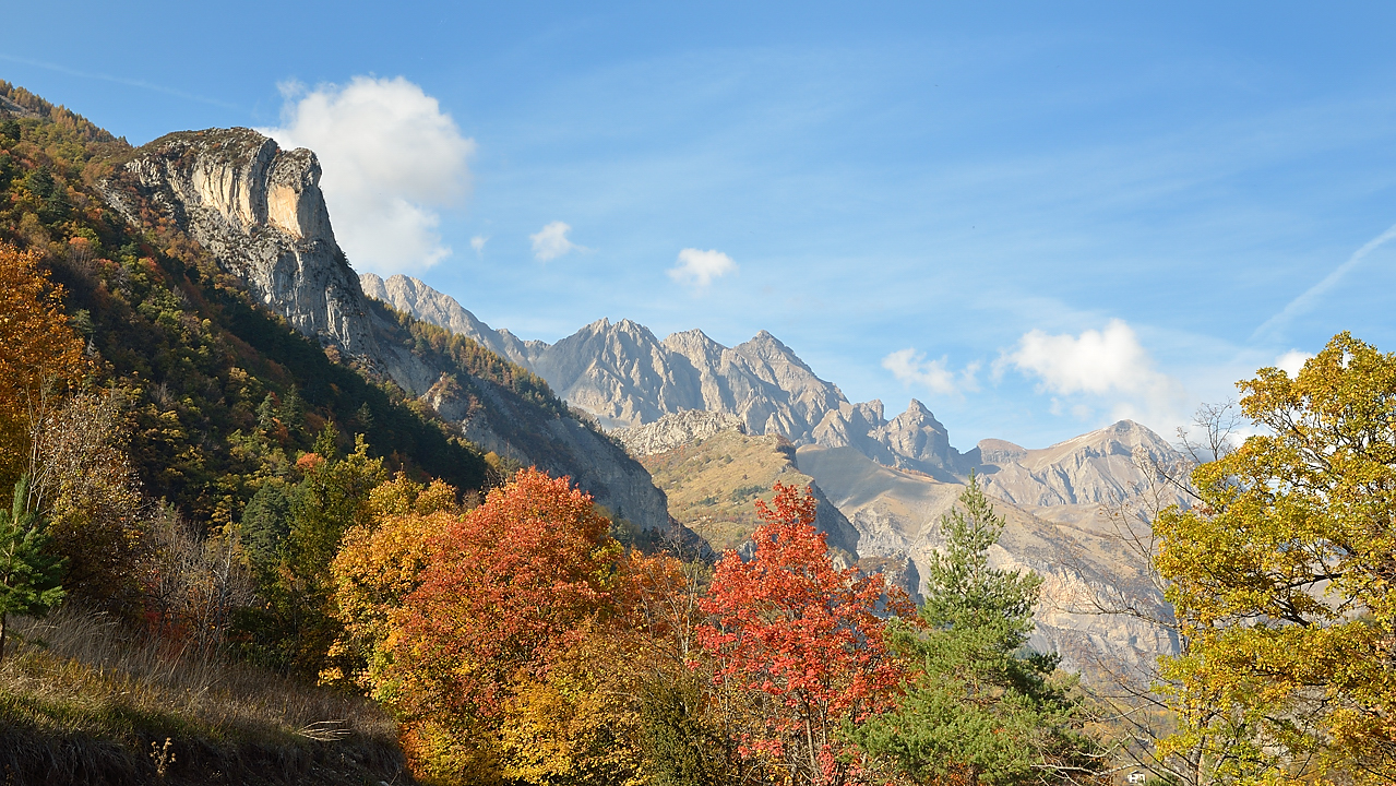 DSC_0482-111031-31-cols-Ubaye-velo.jpg - route entre St Martin d'Entraunes et Entraunes