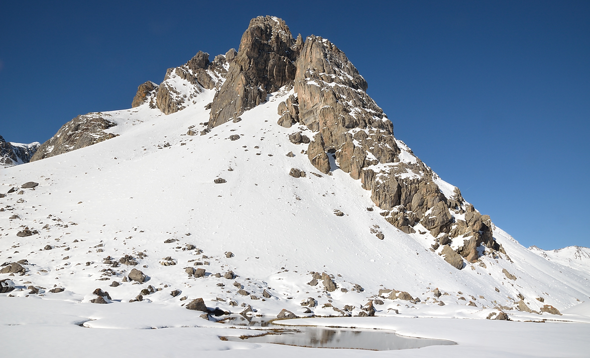 DSC_0554-11-11-12-19-Nevache.jpg - Col du Chardonnet : la crete du Queyrelin