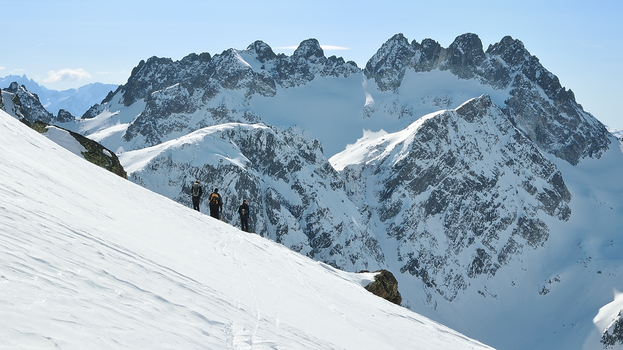 DSC_1239-120225-17-Tepey-Brabant.jpg - Les Aiguilles d'Argentieres, le col de la Croix et tout a droit le col de la Combe Madame