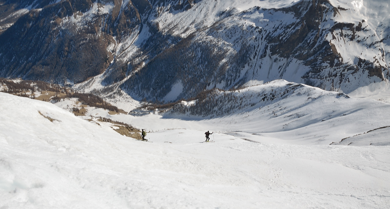DSC_1358-120311-14-Autane.jpg - le couloir sous le sommet : bien sur d'en haut ca a toujours l'air plat