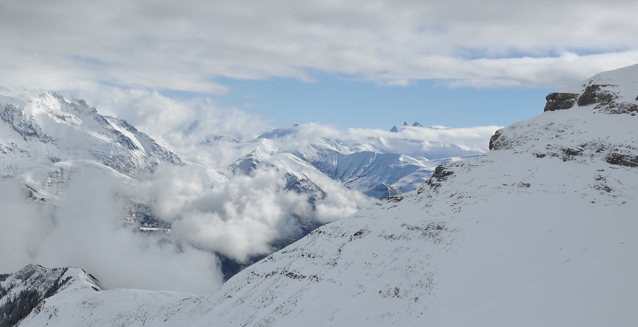 DSC_1604-120421-16-PtRenaud.jpg - Les Aiguilles d'Arves du sommet (en fait de notre point culminant sur la crete ventee)