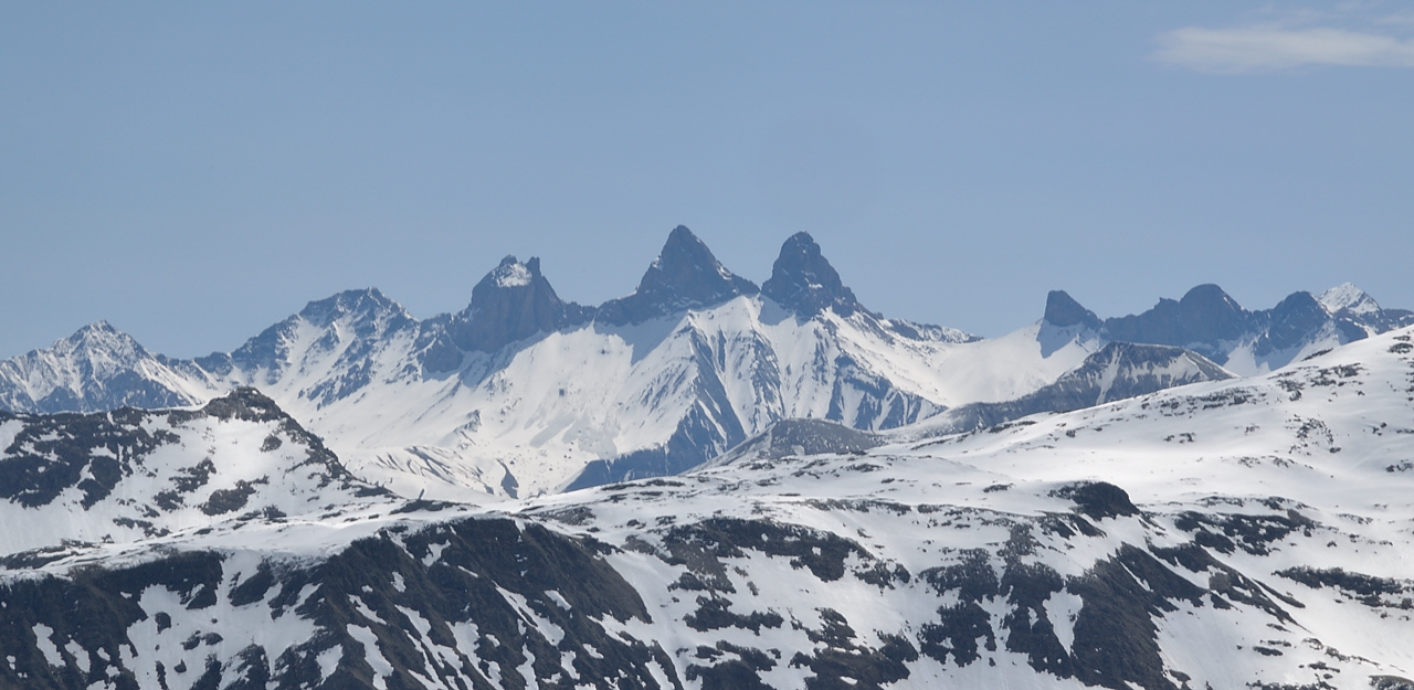 DSC_1927-120517-31-TourRocherBlanc.jpg - Vue du col de l'Agnelin sur les Aiguilles d'Arves