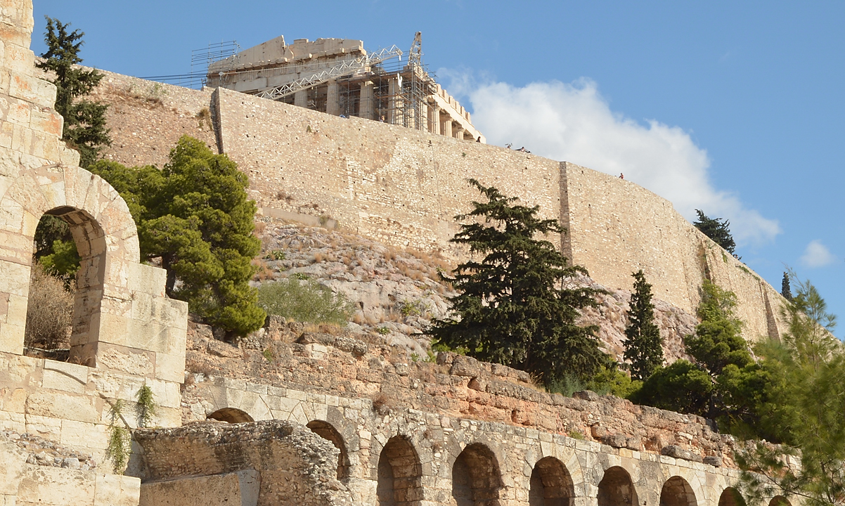 Isola-Kriti-2012-10-21-123.jpg - Akropolis from below