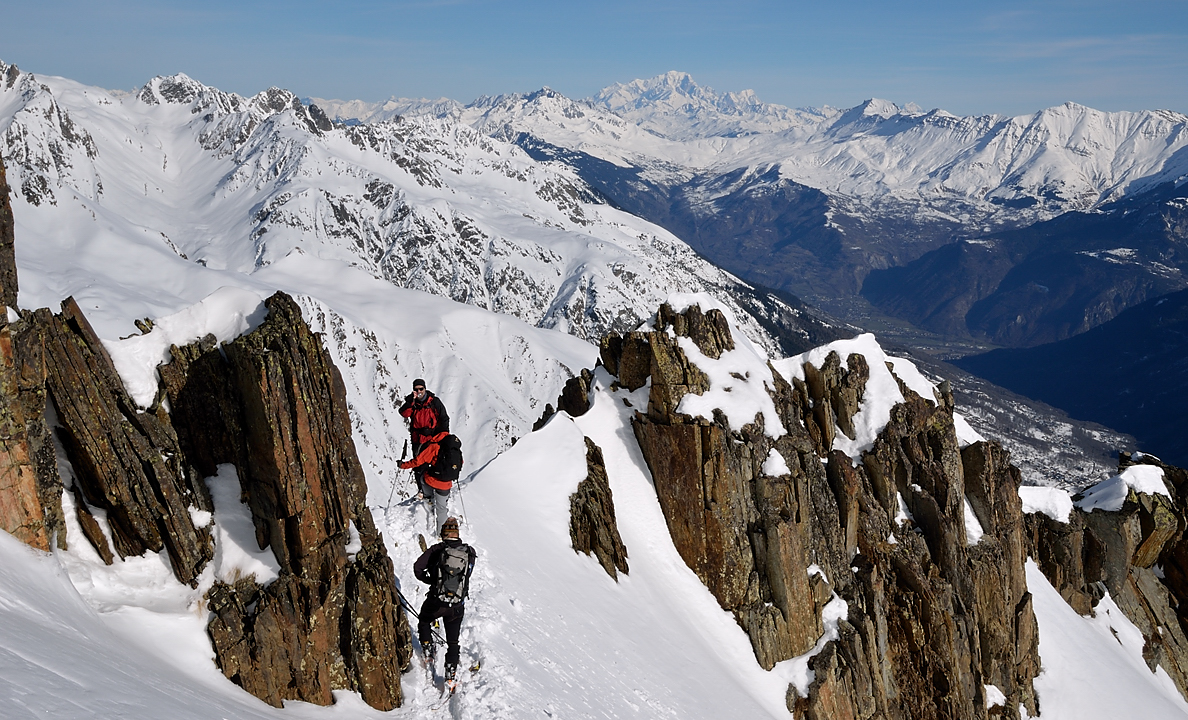 Sambuis-121231-025.jpg - Le passage de l'arrete a la descente