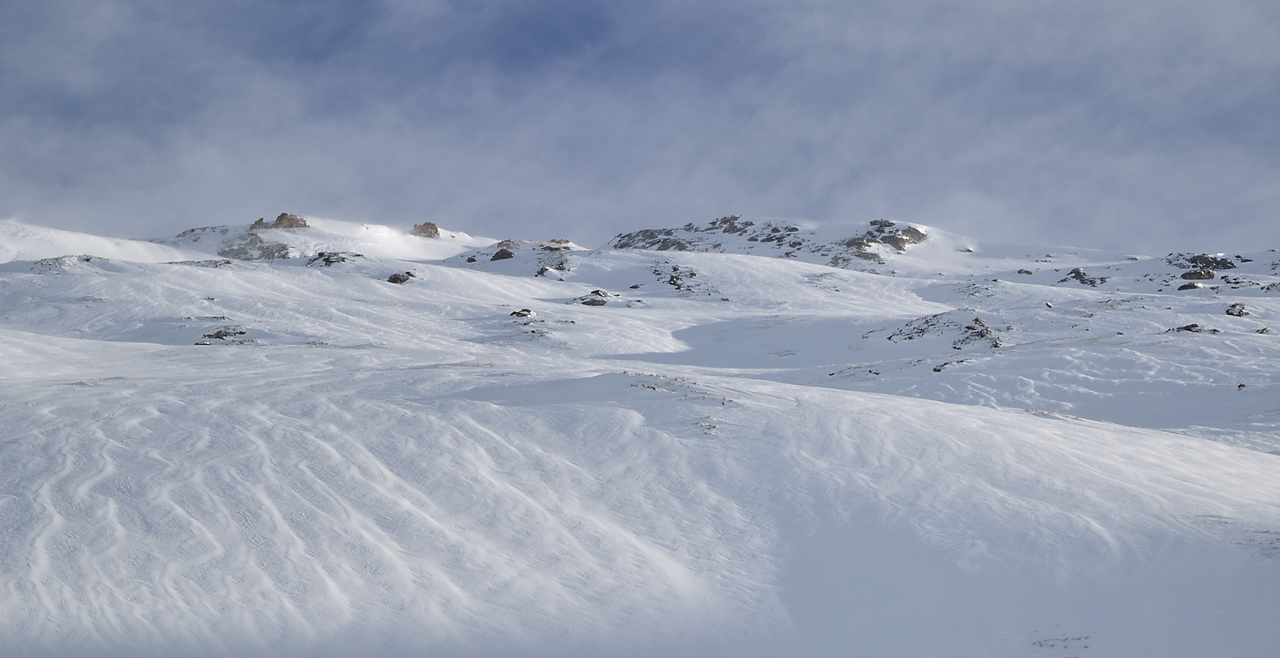 RocherDavie-130203-008.jpg - c'est la haut sur plan du Genievre qu'on devait passer