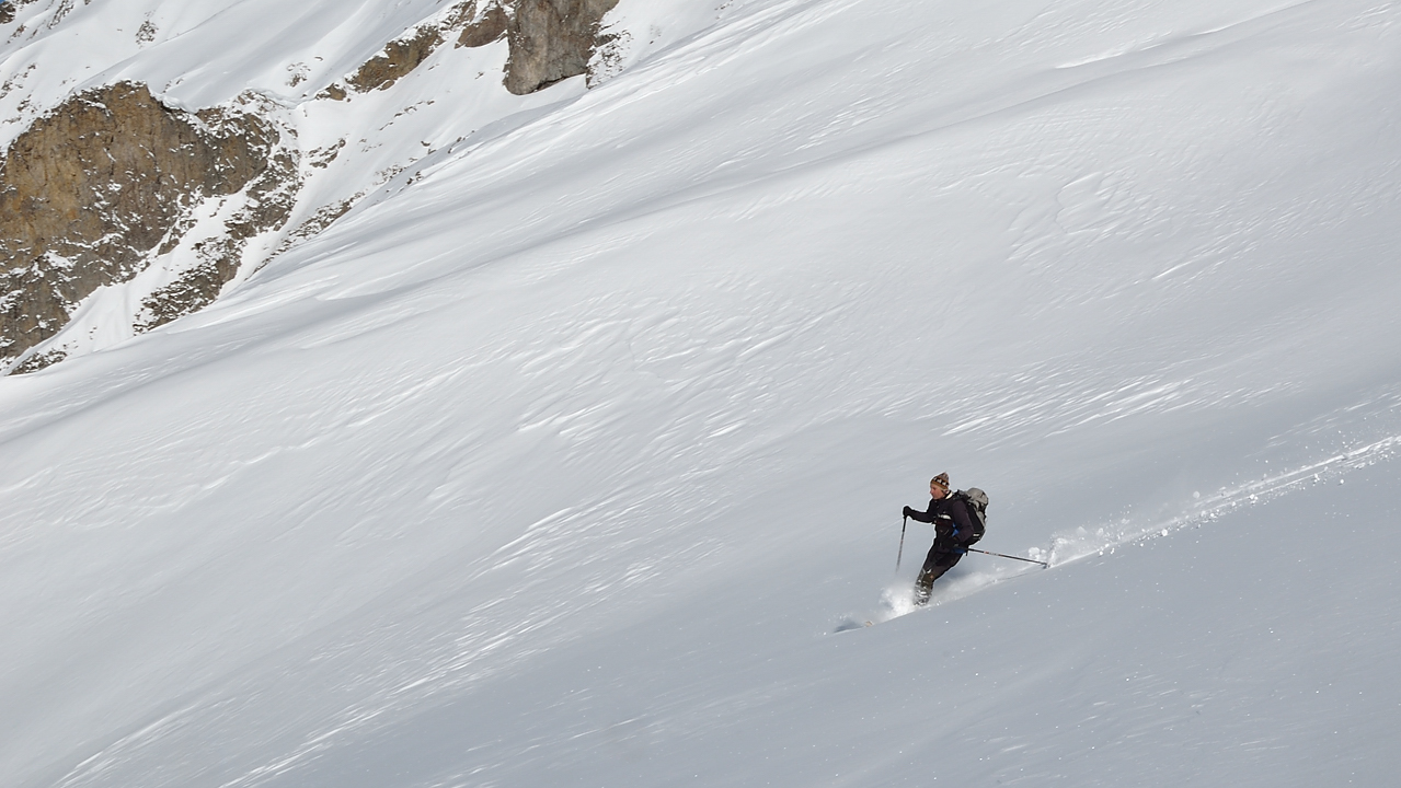 ColMenou-130209-043.jpg - Quel skieur le Lolo 