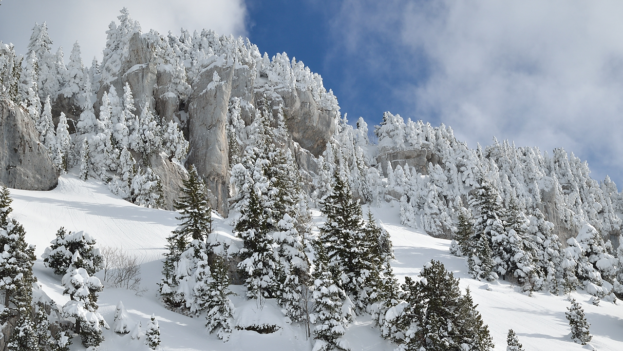 StMeme-130217-044.jpg - ... mais sur les cretes les paysages bien glaces