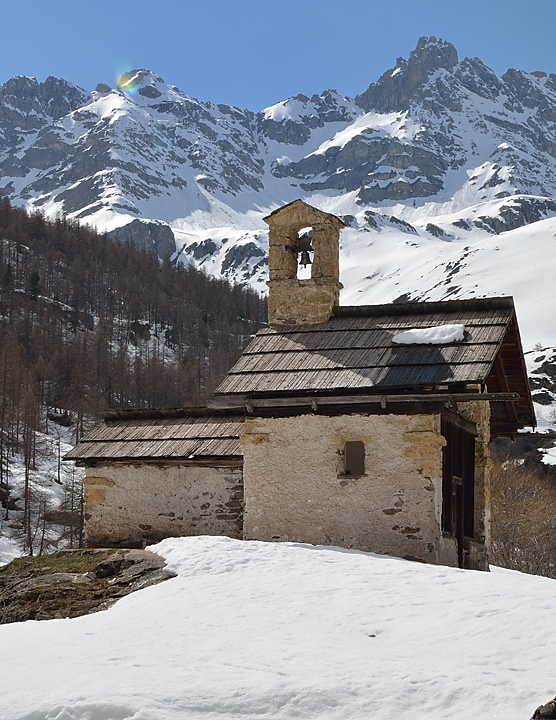 Nevache-20130423-028.jpg - vers les chalets de Foncouvert ?
