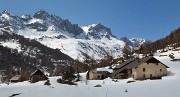 Nevache-20130423-026
