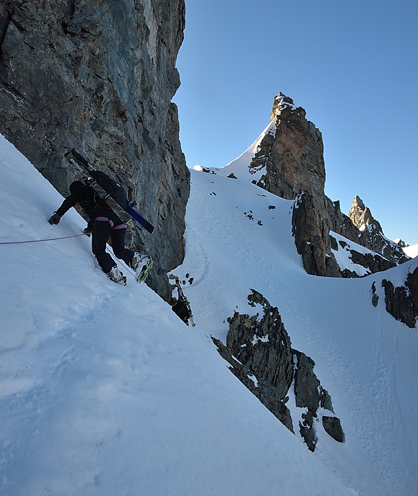 2-FaurioMonetier-20130511-056.jpg - Petit passage delicat pour arriver au col de Monetier