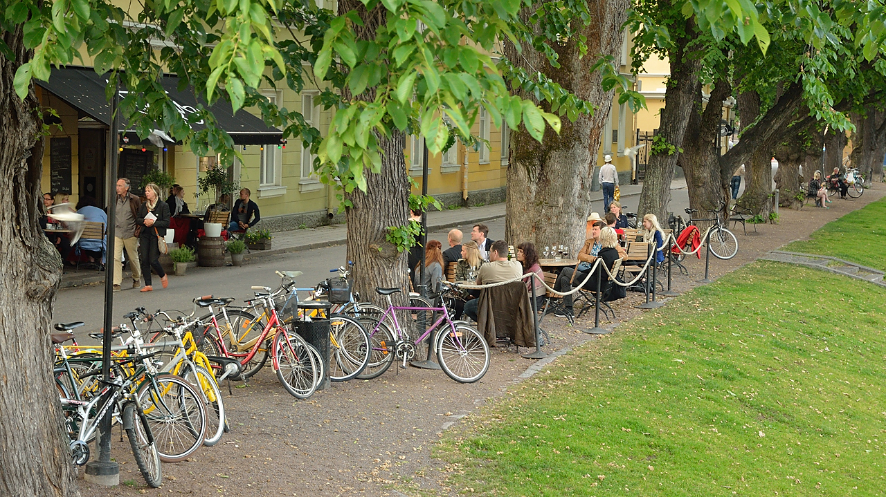 20130612-010-Turku.jpg - Summer evening in Turku