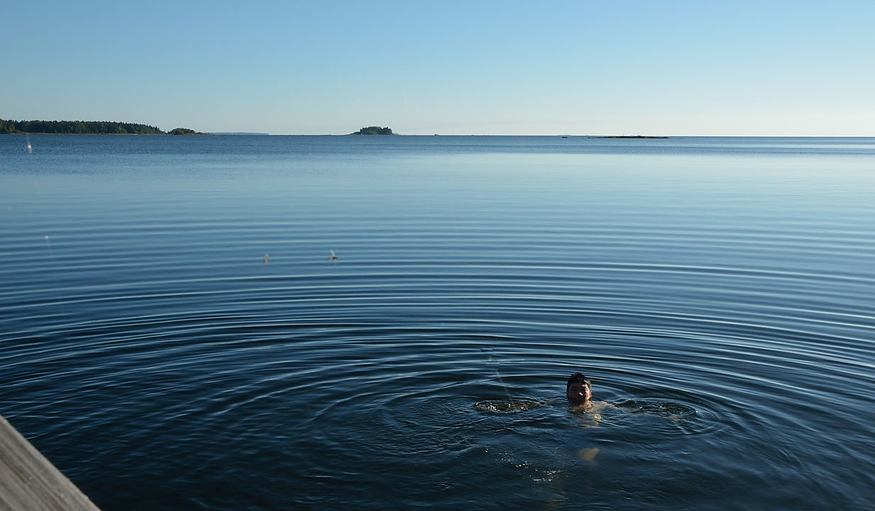 20130905-009-Uppsala.jpg - A little swim in the cool water after sauna