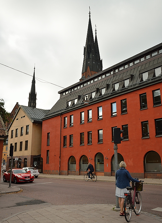 20130906-026-Uppsala.jpg - colourful buildings everywhere