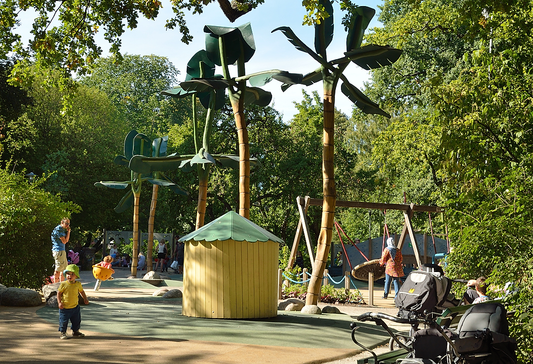 20130907-123-Uppsala.jpg - In the city garden