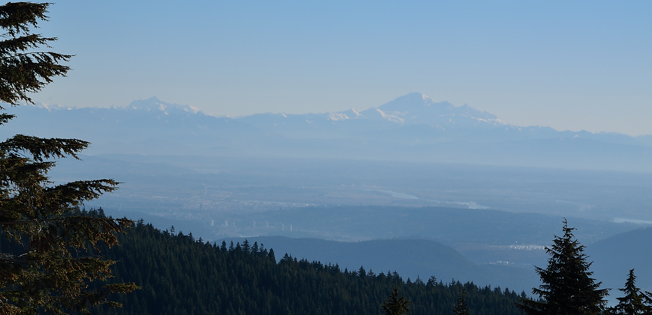 20131207-070-VancouverRTSS.jpg - Mount Baker (in the US)