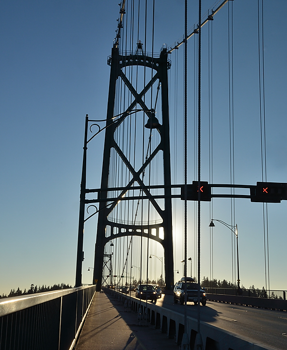 20131208-099-VancouverRTSS.jpg - On the Lions Gate Bridge between North/West Vancouver and the Stanley Park