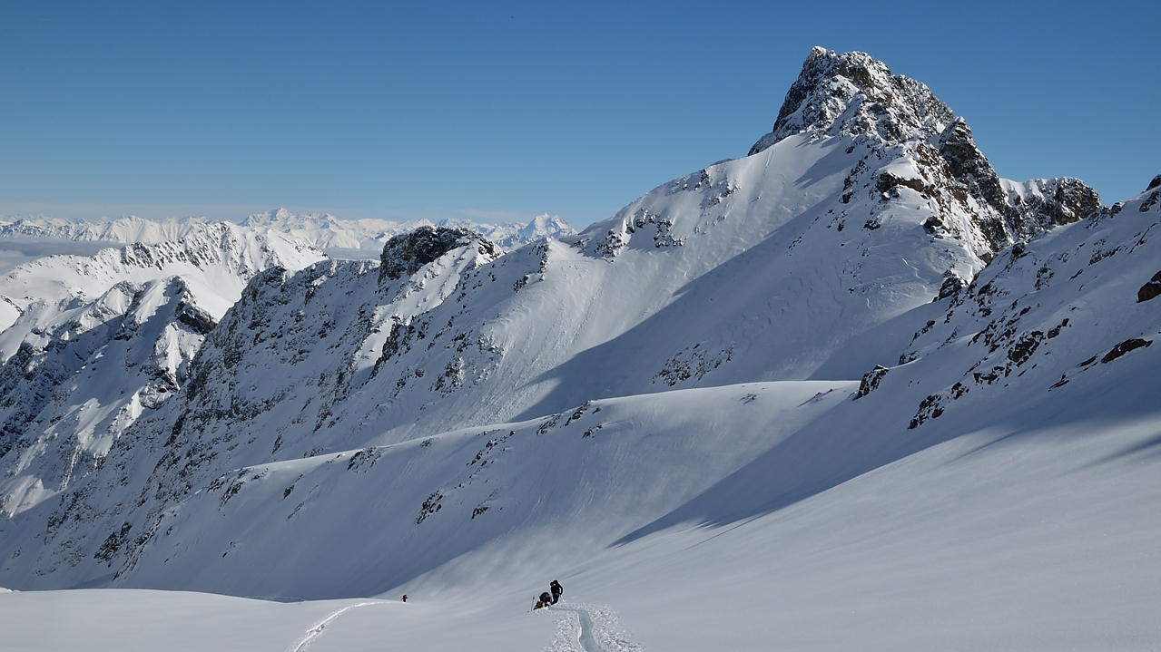 20140302-026-RocherBlanc.jpg - L'Aiguille d'Olle et a son pied le Col de la Combe Madame ?