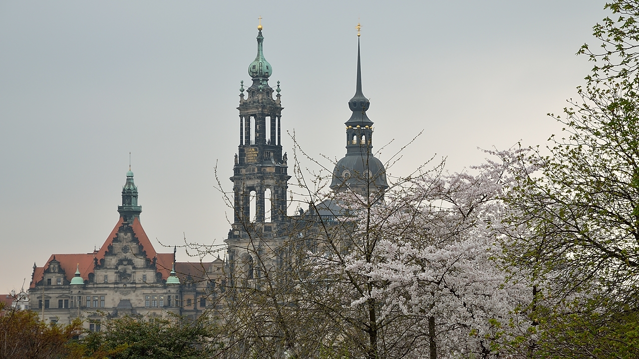 20140328-041-Dresden.jpg - Spring views from the Neustadt on the Altstadt