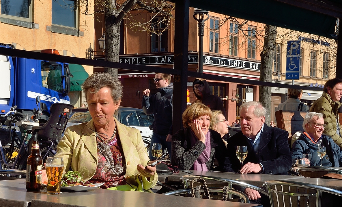 20140415-239-Upps+Stockh.jpg -  ... or in a street coffee