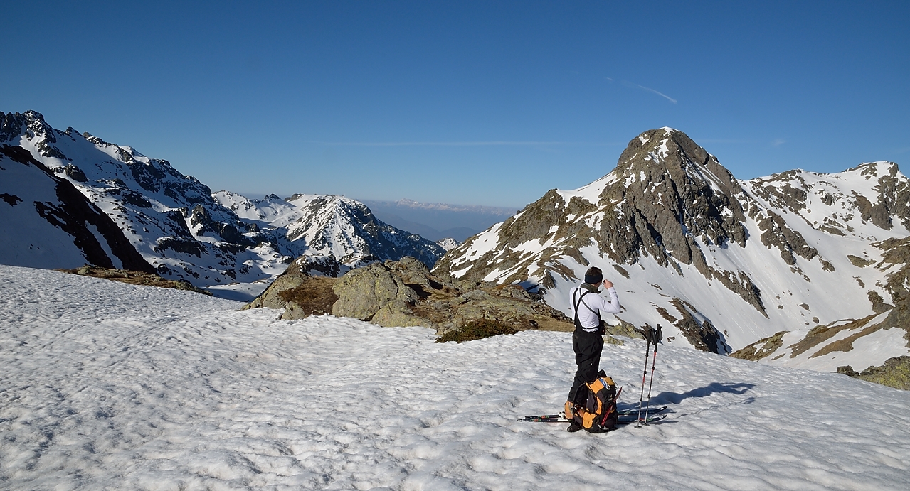 20140417-002-GrdLanceDomaine.jpg - Au col de la Croix ... en Philippe attend un peu