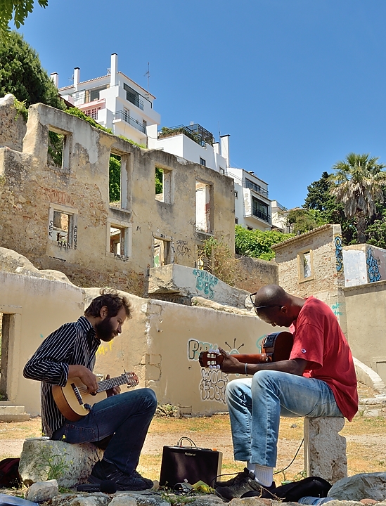 20140509-061-Lisabon.jpg - A nice place for playing music