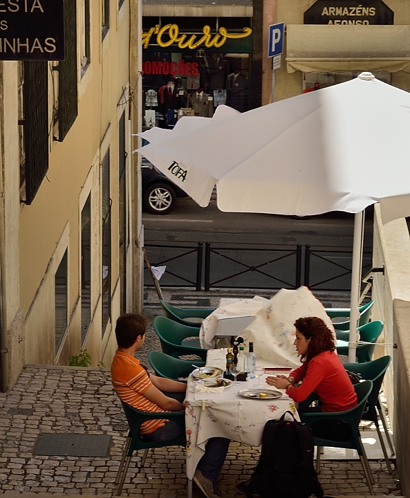 20140509-091-Lisabon.jpg -  ... and a more popular one