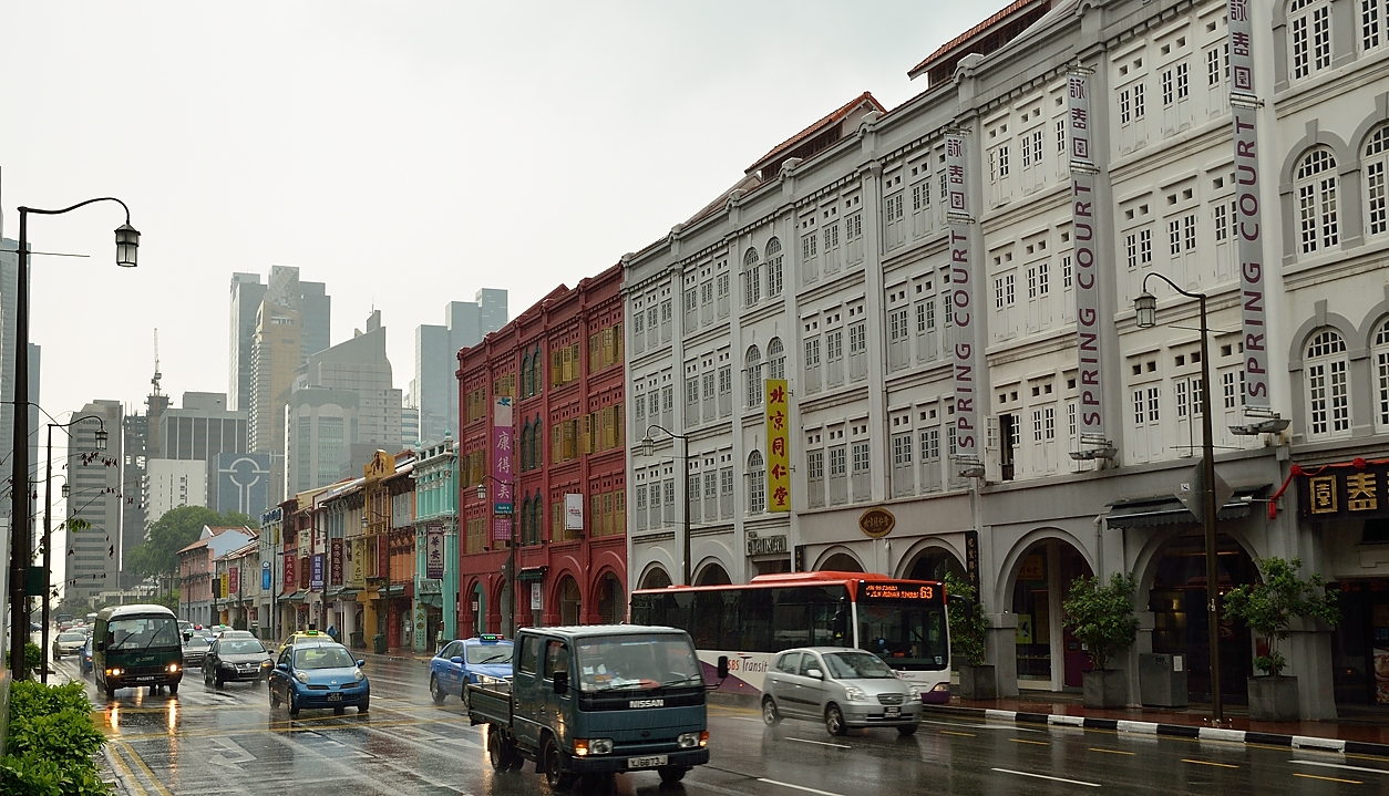 20140514-004-Singapore.jpg - Chinatown in a rainy morning