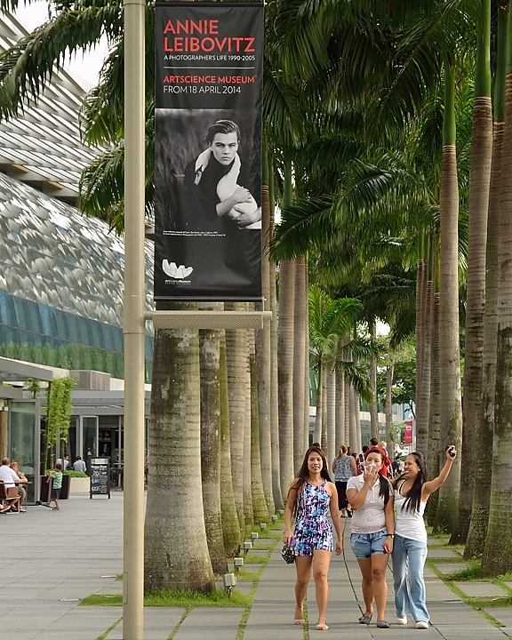 20140517-177-Singapore.jpg - Did you notice the poster ? with a bit more time ...