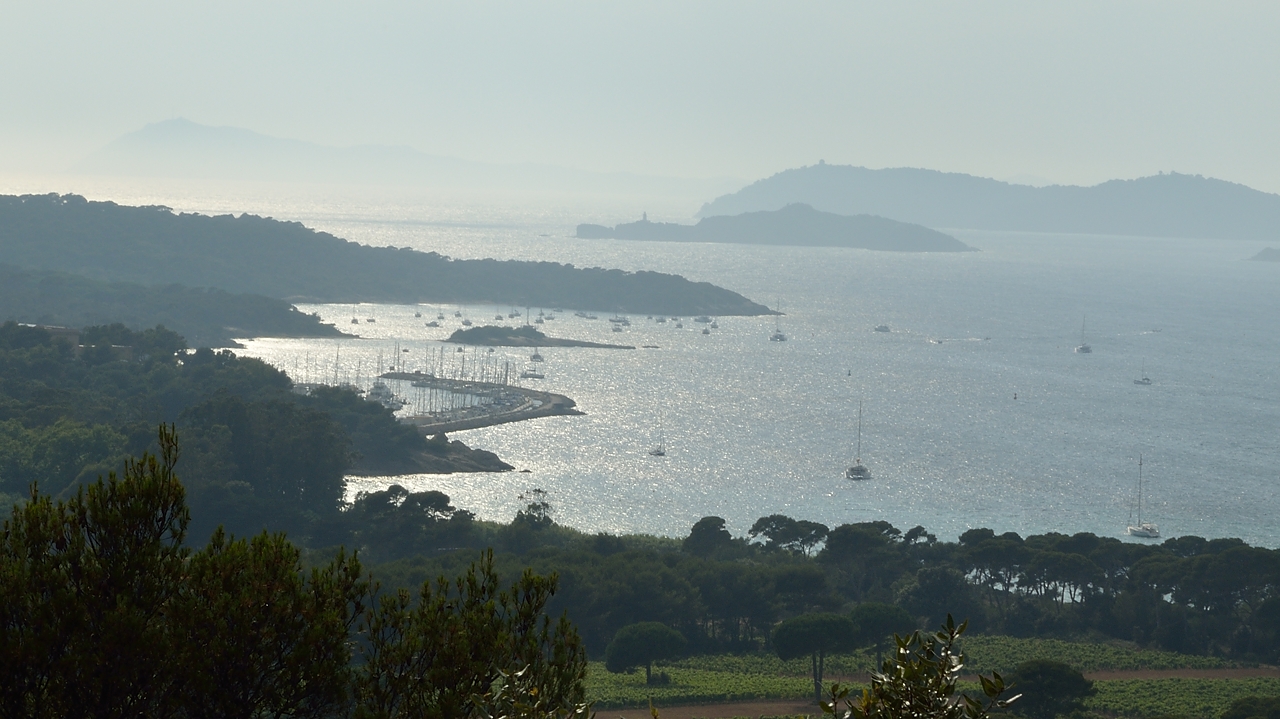 20140626-094-ISPDC-Porqueroll.jpg - The village seen from the walk up to the lighthouse