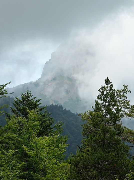 20140708-030-BerniVercors.jpg - We can even see a bit of Mont Aiguille ...