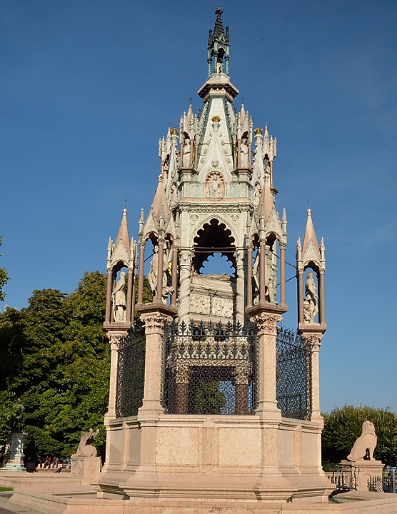 20140923-100-Geneva.jpg - The Brunswick Monument