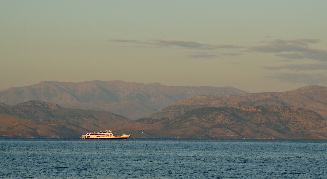 20141009-042-Corfu-ISOLA.jpg - Albania