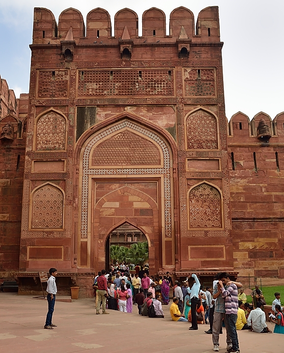 20141015-049-Delhi.jpg -  The first entry gate ...