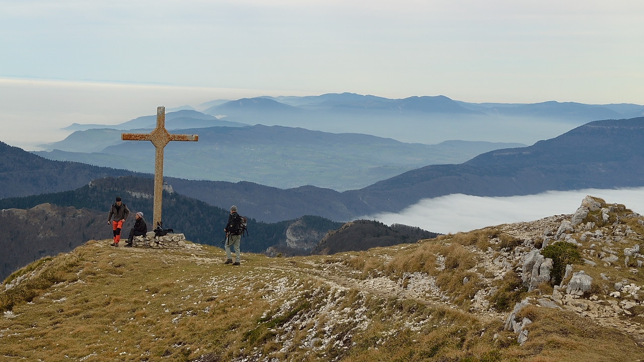 20141129-014-Granier.jpg - La Croix sous le sommet