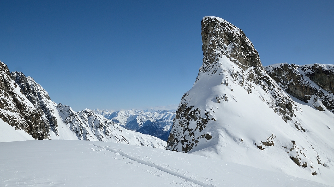 20150207-012-ColTepey.jpg - Voila, la Roche Boucherin vu de dessus ...