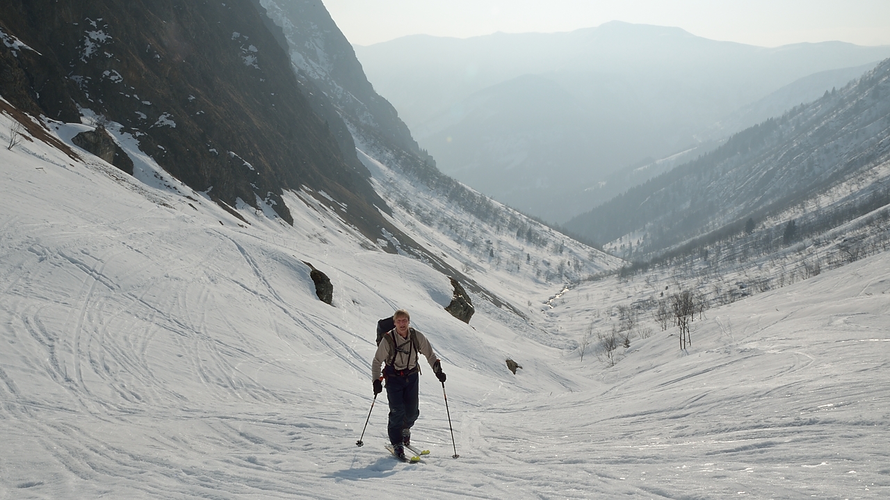 20150314-009-Aup-du-Pont.jpg - En arrivant au fond du vallon (un peu avant l'Orselle) on commence a sentir l'humidite ambiante