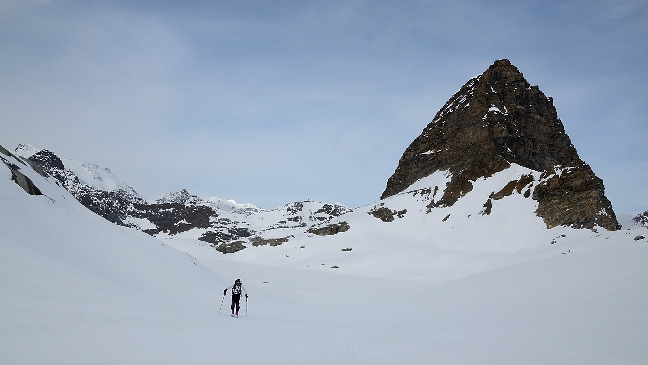 20150509-017-Francesetti.jpg - Sur le glacier du Grd Mean : vue en arriere sur le Mont Seti