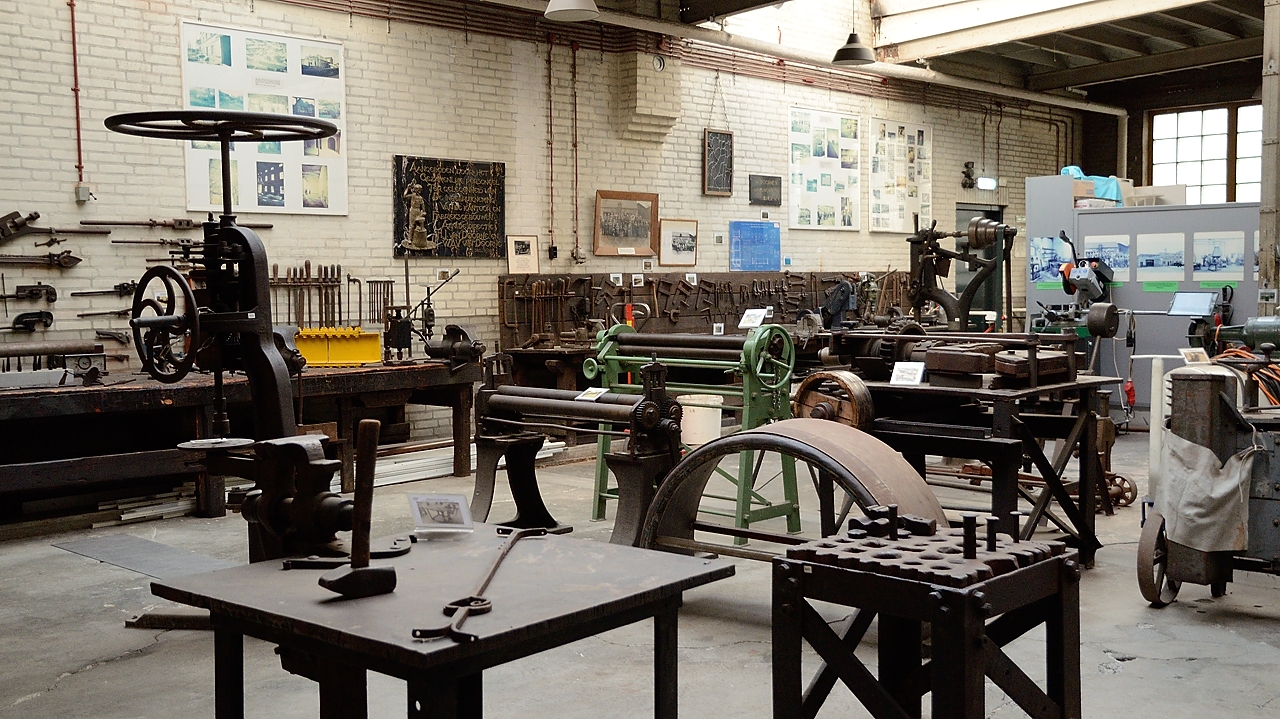 20160406-024-ETAPS.jpg - The workshop