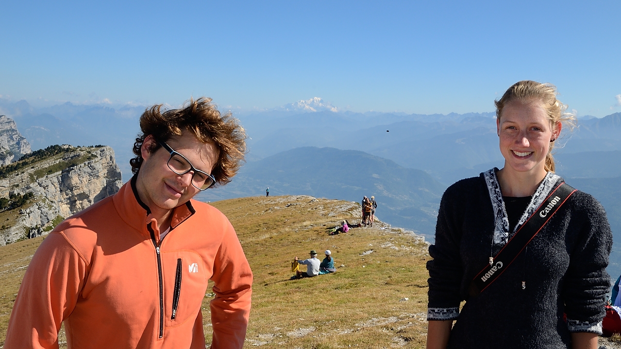 20160925-009-DentCrolles.jpg - On the summit:  Mont  Blanc  in  the  background