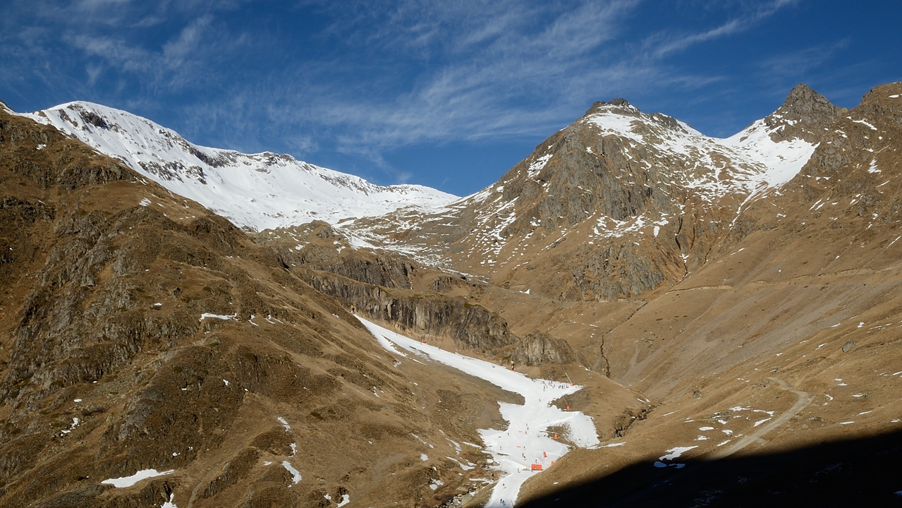 20161203-012-Cassini.jpg - Piste de la Sarenne : manque de neige manifeste