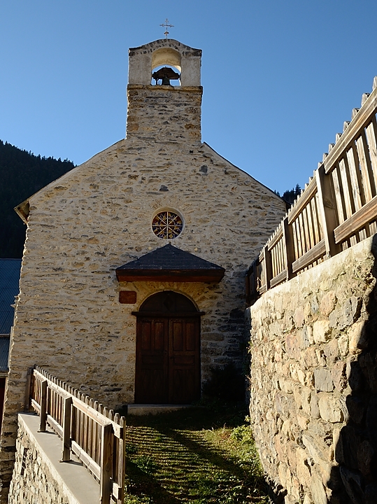 20161204-041-SignalHomme.jpg - L'eglise des Cours