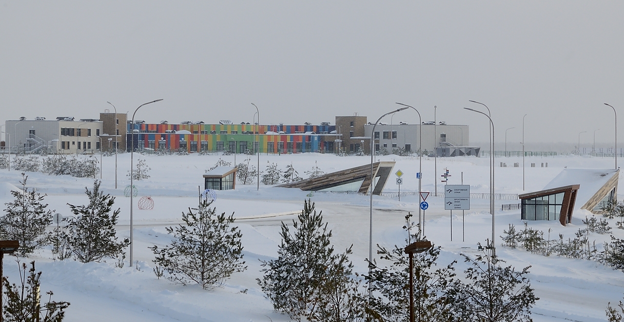 20170115-002-Innopolis.jpg - The international school of Innopolis on a snowy january morning