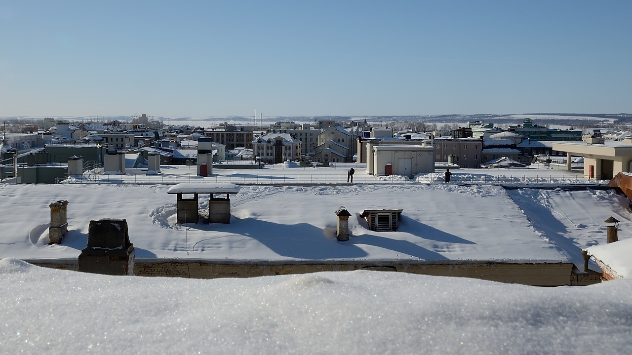 20170217-016-Kazan.jpg - View on the Volga from  the terrace of Peter and Paul 
